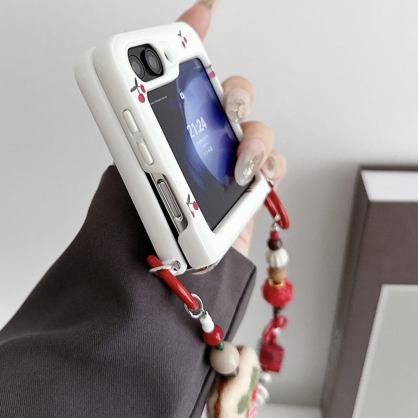 Lovely Cherry Case