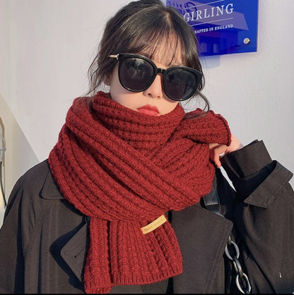 Autumn and winter neck scarf shawl, warm solid color knitted thick scarf