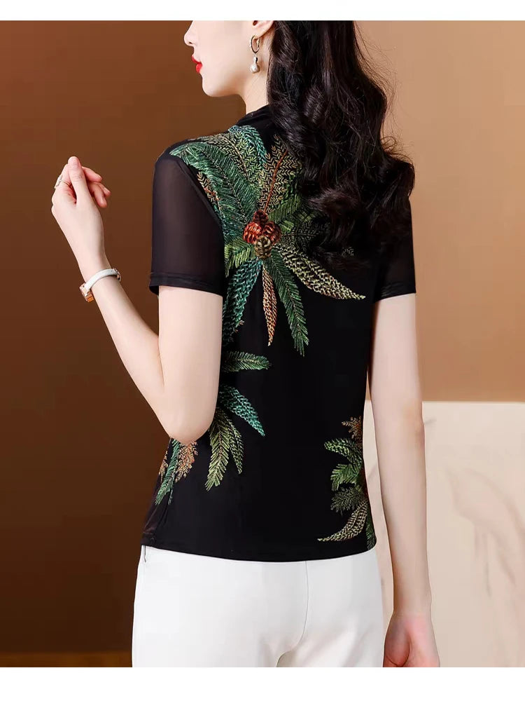 Eclipse Printed Mesh Knit Top – Summer 2026 Trend Half-Collar Base Layer