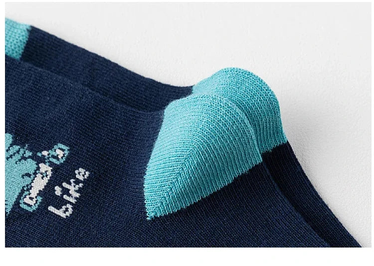 Boys cotton crew socks in navy with elastic grip for comfort and warmth