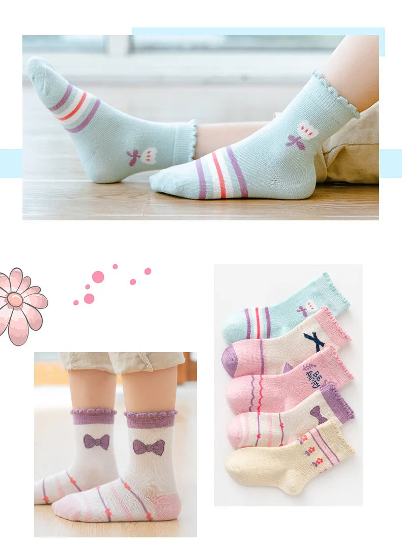 Cute kids warm socks for winter in various pastel colours with fun patterns and ruffled cuffs