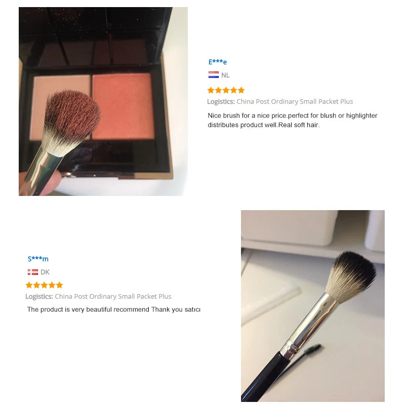 DUcare highlighter brush with soft bristles, ideal for applying blush or highlighter makeup effortlessly
