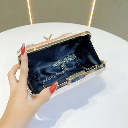 Elegant Diamond Butterfly Knot Clutch Bag