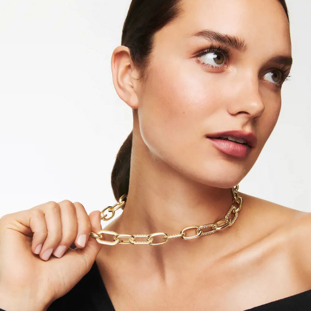 Dark Velvet Necklace