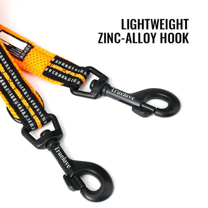 Adjustable multi-function dog lead with lightweight zinc-alloy hooks for versatile use