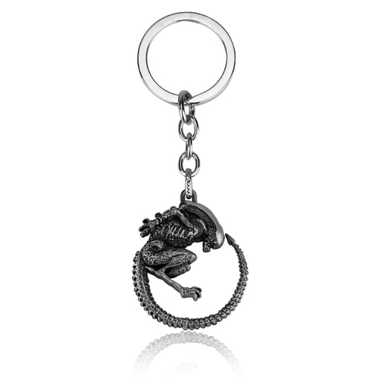 Xenomorph Queen key ring with detailed design, perfect for fans of the Alien franchise